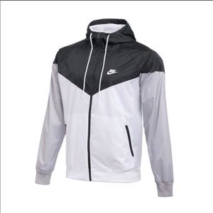 Nike Men's Windrunner Windbreaker hoodie sweater